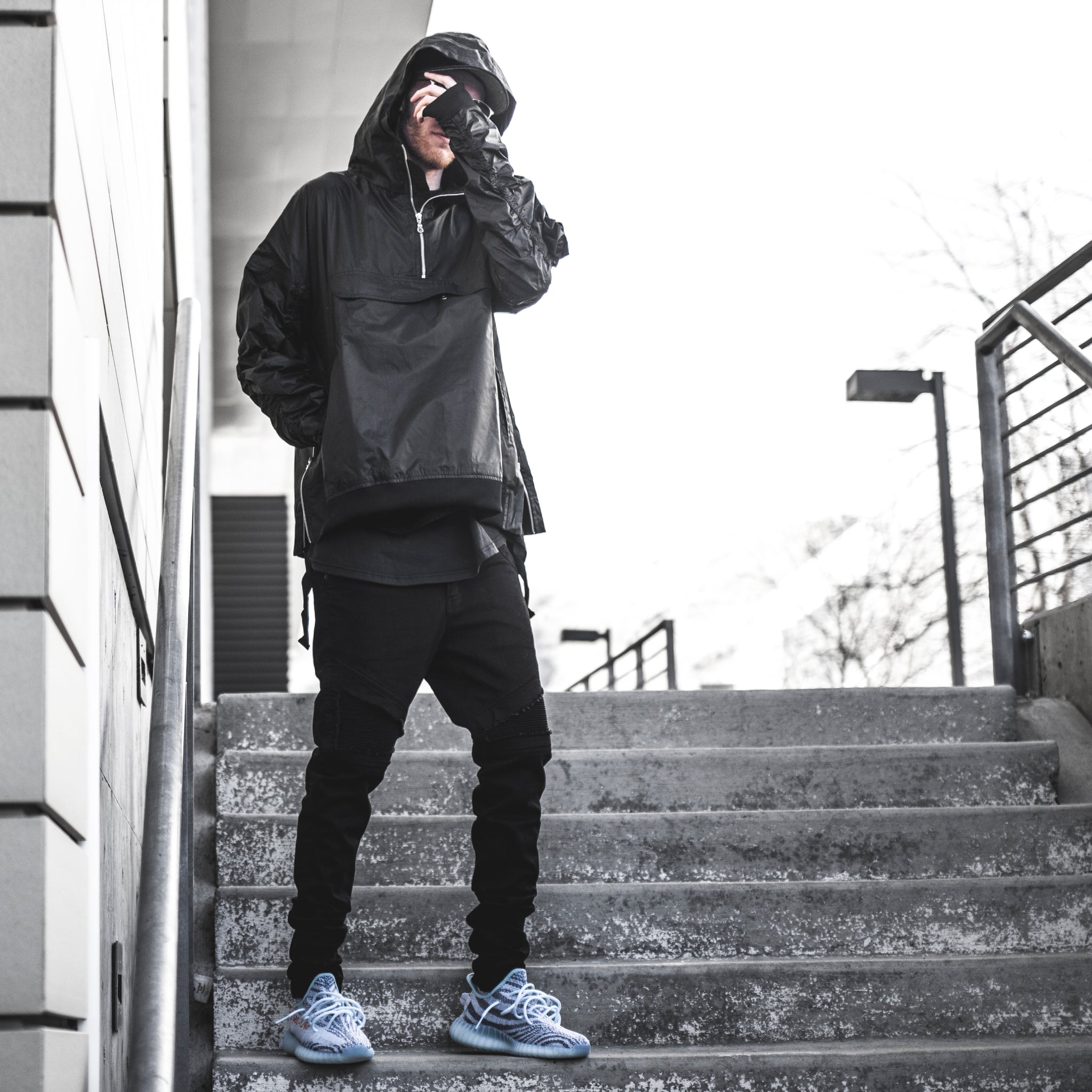 Anorak Hooded Bomber Jacket : Black