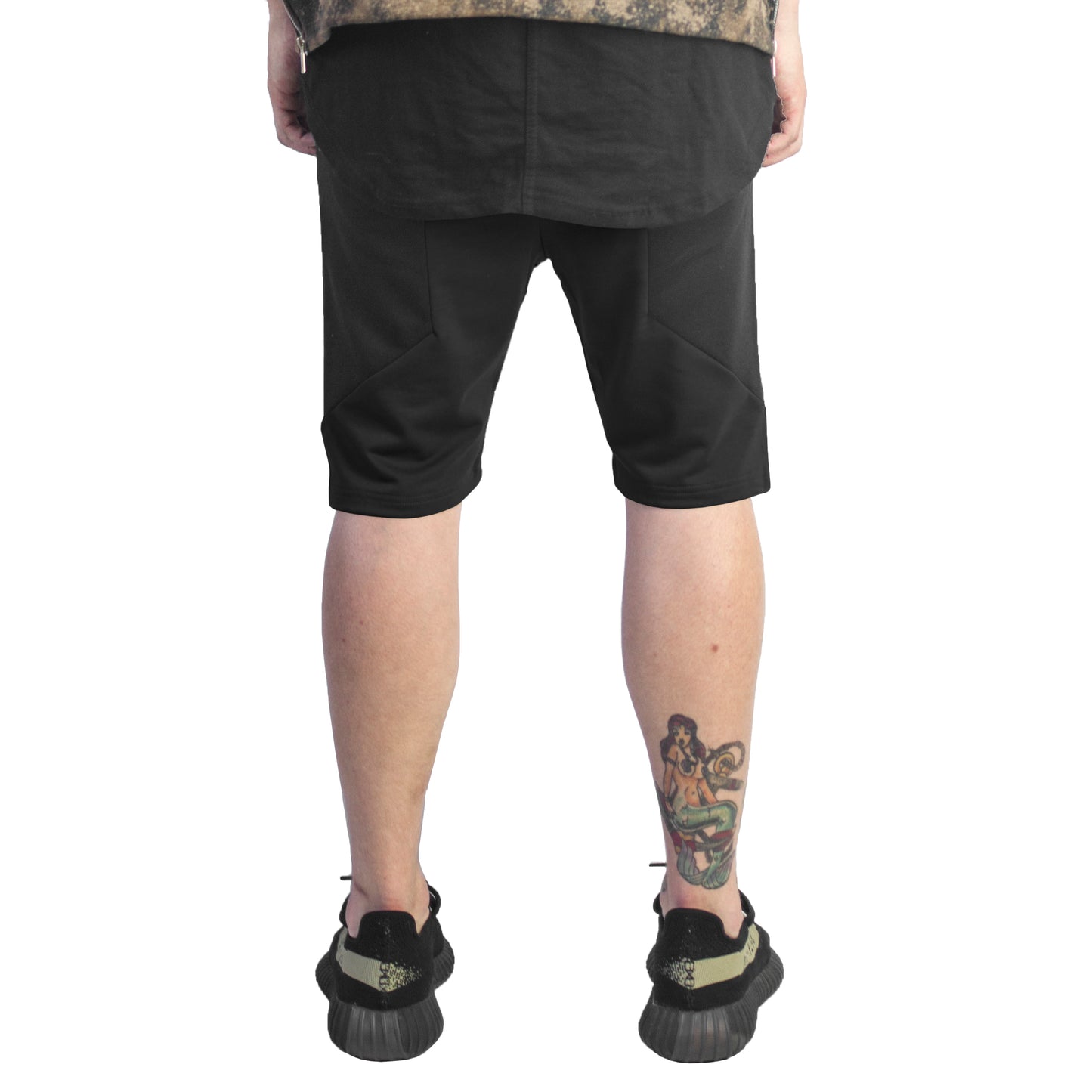 Pantalones cortos con dimensión aumentada: negro