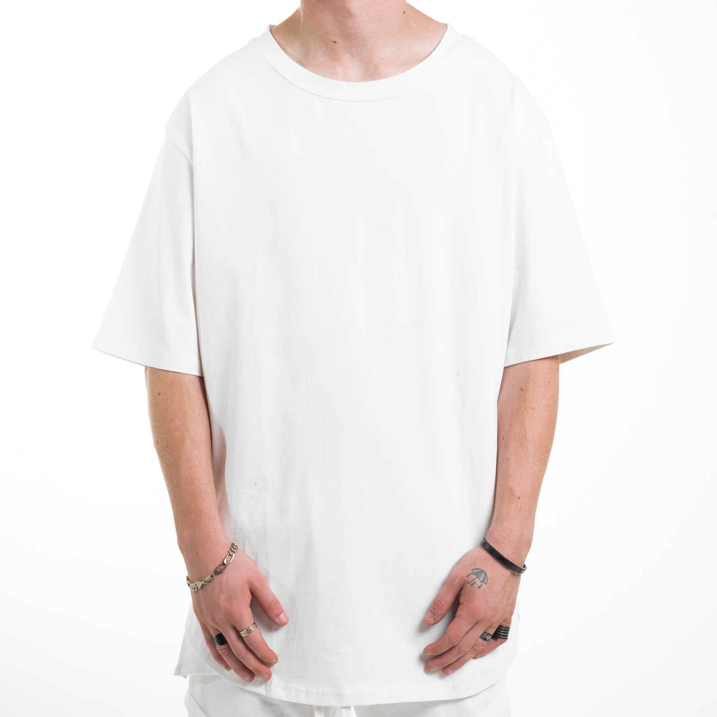 Camiseta festoneada: blanca